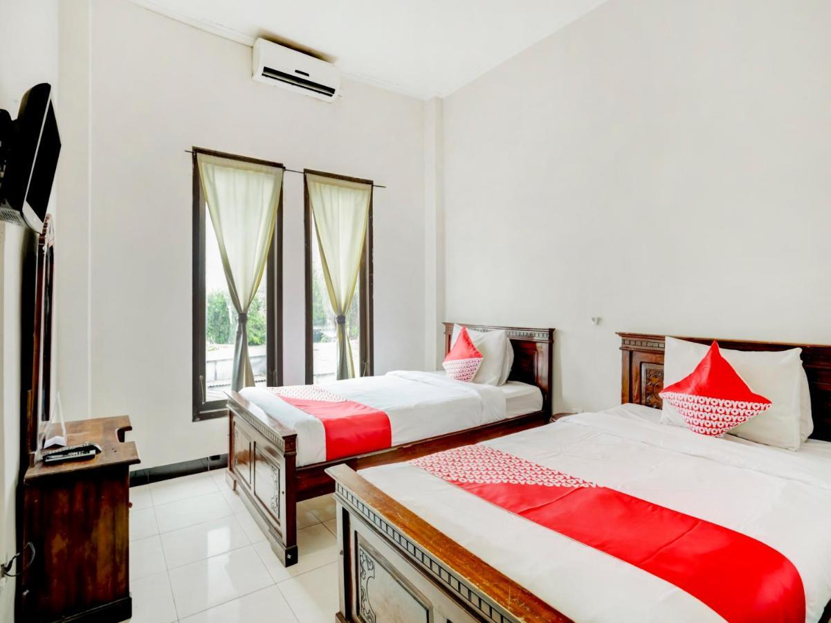 Hotel Warta Dua Denpasar  Exterior photo
